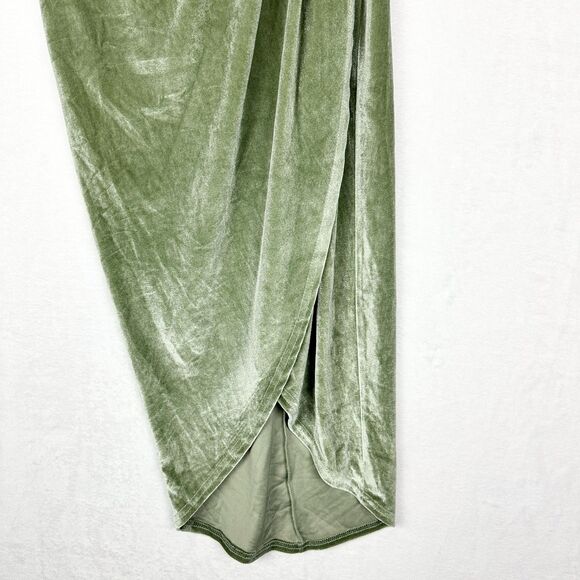 Baltic Born Kourtney Velvet One Shoulder Midi Dress Sage Size Small NEW Stretch - Picture 5 of 9
